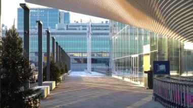 Helsinki Vantaa Havaalanı, Finlandiya 'da yenilenmiş yeni terminal.