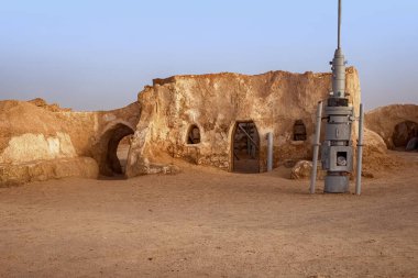 Sahra Çölü 'nde Yıldız Savaşları çekimleri için Tatooine gezegeninin terk edilmiş manzarası