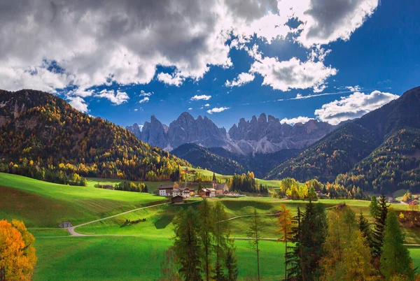 Berühmtester Alpiner Ort Der Welt Dorf Santa Maddalena Mit Den — Stockfoto