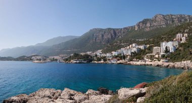 Kas 'ın güzel manzarası - Antalya ilinin küçük Akdeniz kasabası, Türkiye