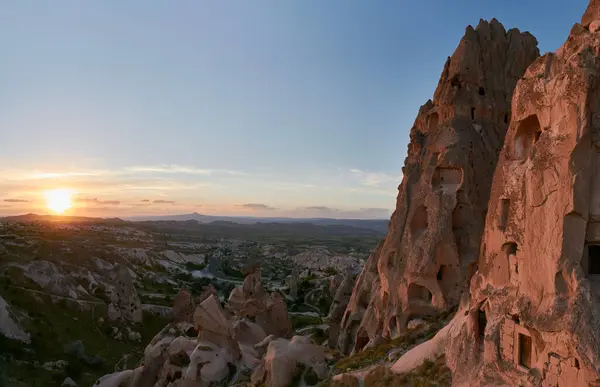 Sunset Pigeon Valley Cappadocia View Uchisar Castle — стоковое фото