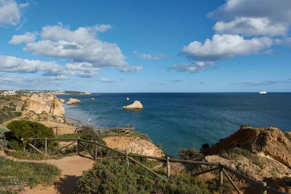 Portekiz Algarve Bölgesindeki Portimao Sahilinin Güzel Manzarası — Stok fotoğraf