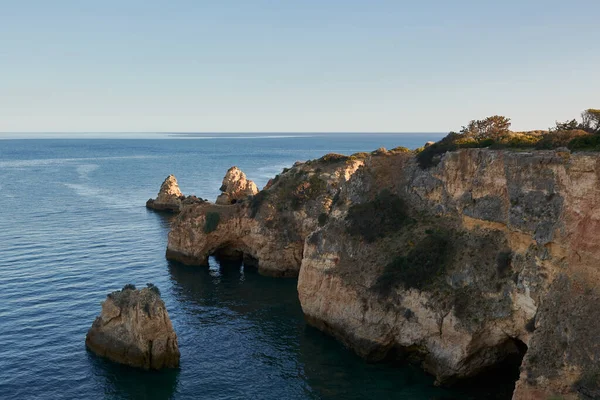 Krásné Vápencové Skály Atlantském Oceánu Poblíž Alvoru Portimaa Algarve Littoral — Stock fotografie