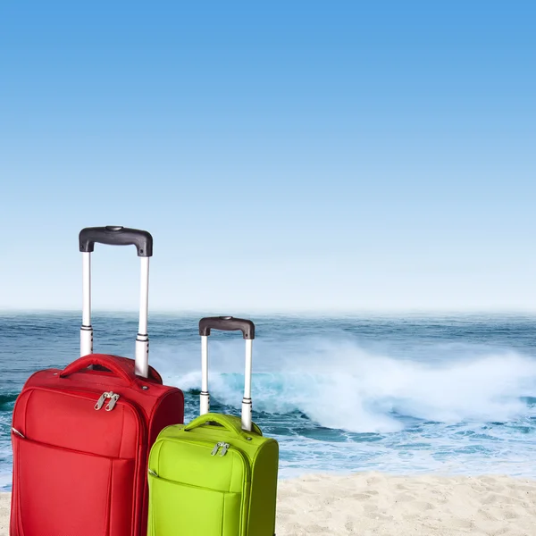 Çanta ve plaj — Stok fotoğraf