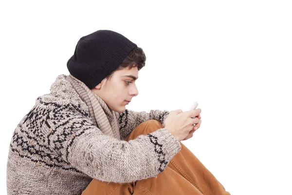 Jeune bavardage avec téléphone — Photo