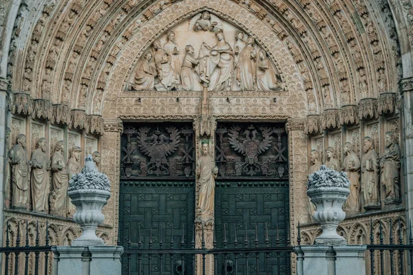 Fasad Eller Portik Katedralen Toledo Spanien — Stockfoto