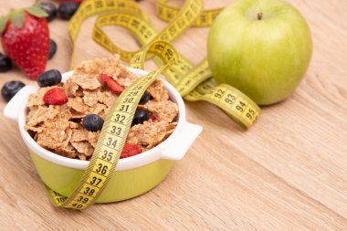 ölçülü diyet menüsü, sağlıklı yemek.