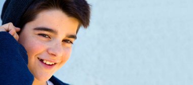 Kopyalama alanı olan küçük çocuk portresi