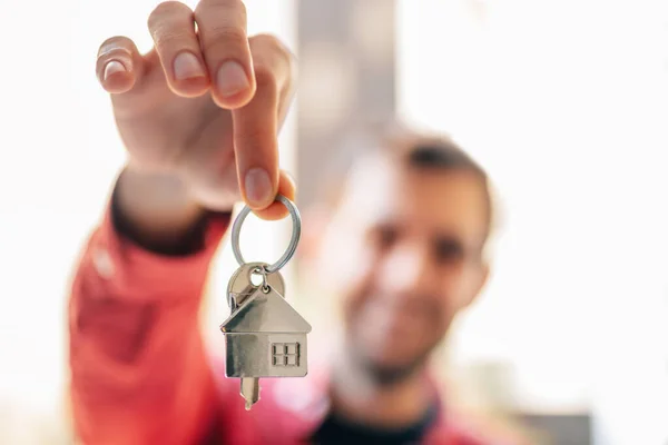 Homme Avec Clés Main Acheter Une Maison Louer — Photo