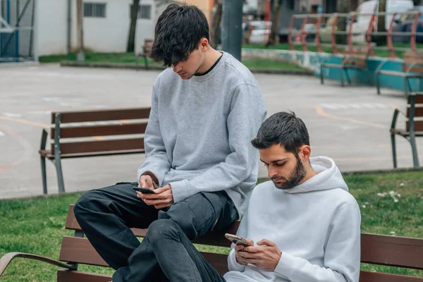 Young People Street Mobile Phone —  Fotos de Stock