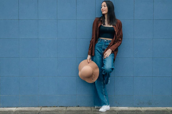 Asian Girl Hat Street Wall — Photo