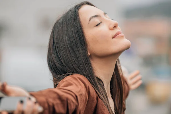 Girl Breathing Relaxed Outdoors — Stock Fotó