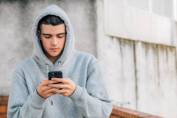 Urban Teen Millennial Mobile Phone — Foto de Stock
