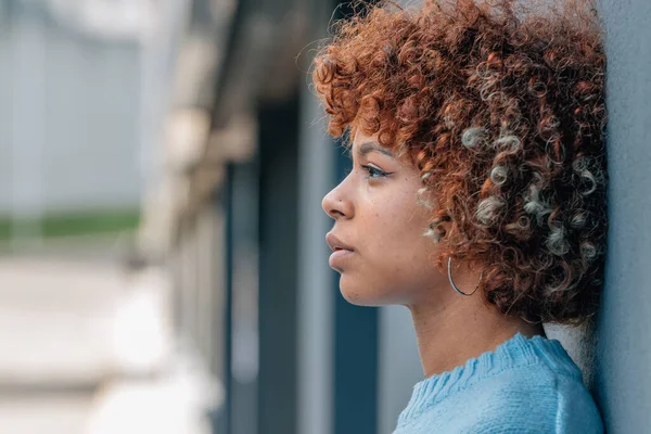 Street Profile Portrait Young African American Girl —  Fotos de Stock