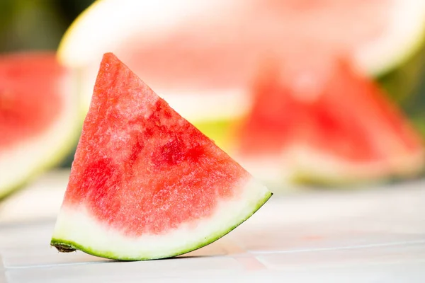 Natuurlijke Watermeloen Stukken Zomer Tropisch Fruit — Stockfoto