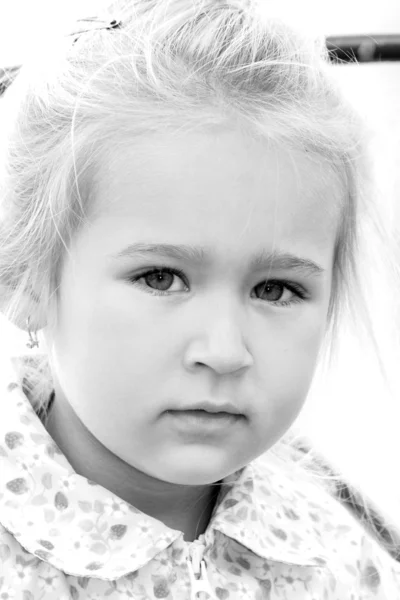 Menina bonita — Fotografia de Stock