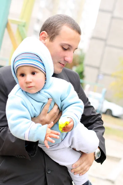 Baba sevgisiyle — Stok fotoğraf