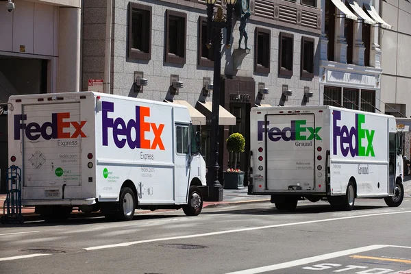 Zwei autos in san francisco — Stockfoto