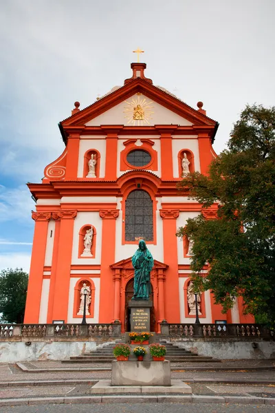 La Chiesa rossa pellegrina — Foto Stock