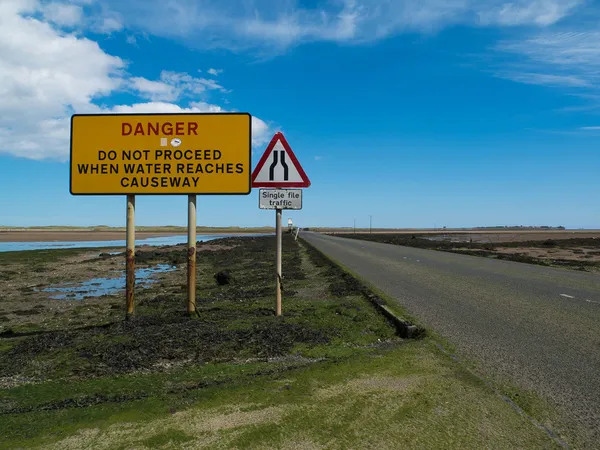 Tehlike yol — Stok fotoğraf