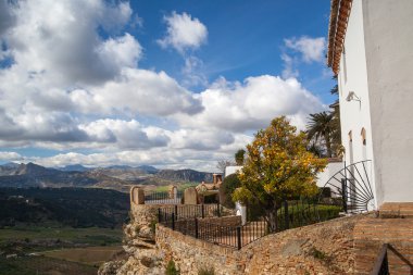 Ronda alanında peyzaj