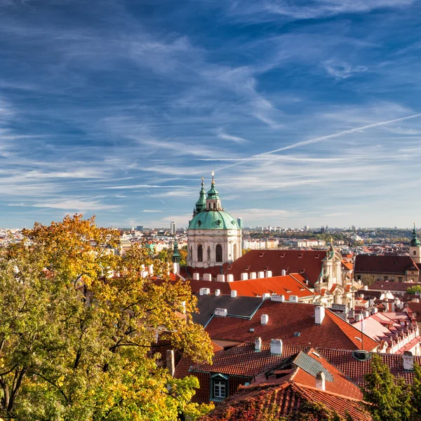 Praag het platform — Stockfoto