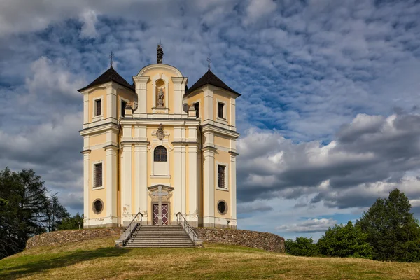 Vallmo berg - förlägga av pilgrimsfärd — Stockfoto