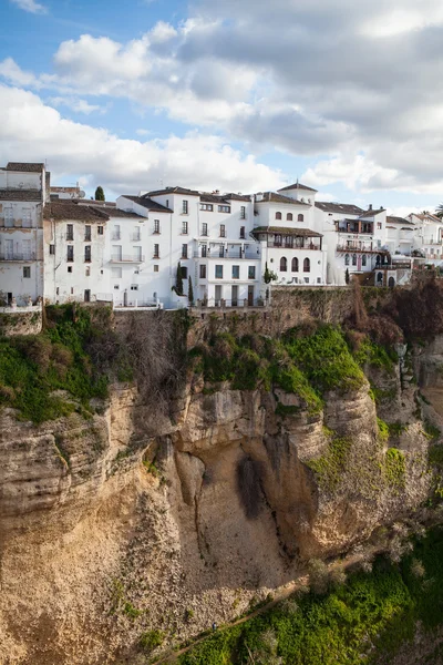 Дуже знаменитий міст у районі Ronda — стокове фото