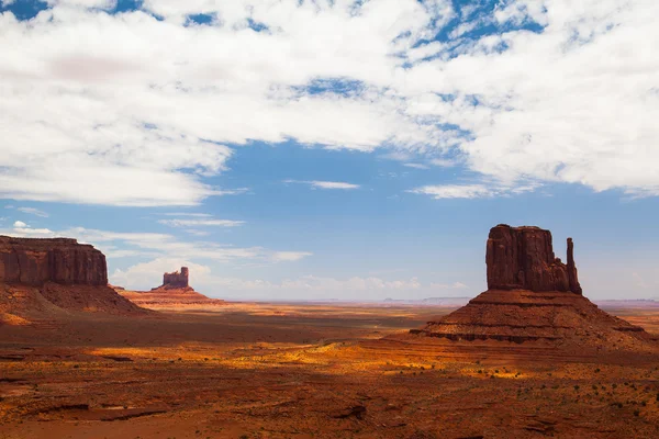 Знаменитий Monument Valley в США — стокове фото