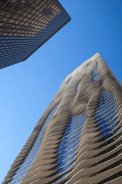 CHICAGO - JUNE 7: The Aqua Tower on June 7, 2013 in Chicago. The — Stock Photo, Image