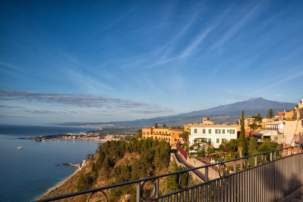 Sunrise in Taormina on Sicily — Stock Photo, Image