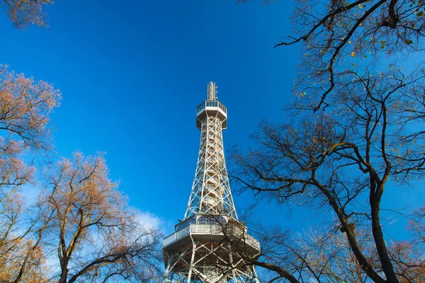Famous Lookout tower on Petrin Hill in Prague — Stock Photo, Image