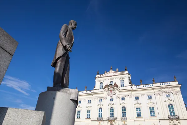 Μνημείο από τον tomas garrique masaryk — Φωτογραφία Αρχείου