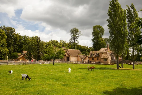 Marie Antoinette's farmhouse village in Versailles — Stock Photo, Image