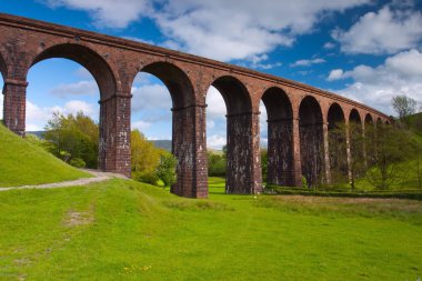 yorkshire dales national park (İngiltere içinde lowgill Viyadüğü)