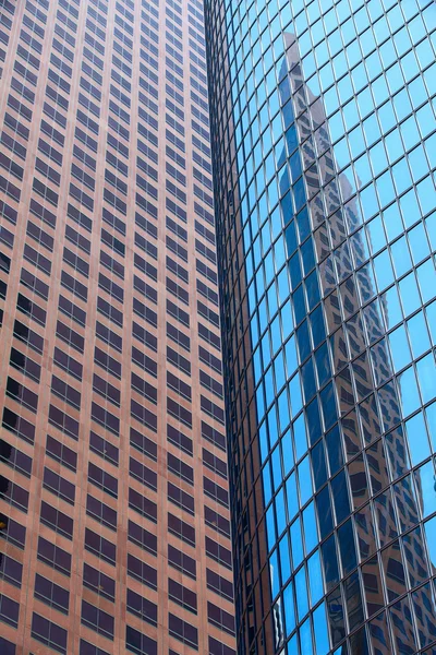 The detail of a modern high skyscrapers in Los Angeles — Stock Photo, Image