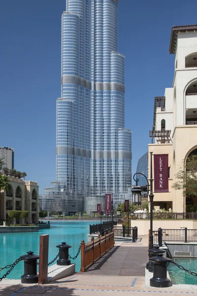 Burj Khalifa-tallest building in the world — Stock Photo, Image