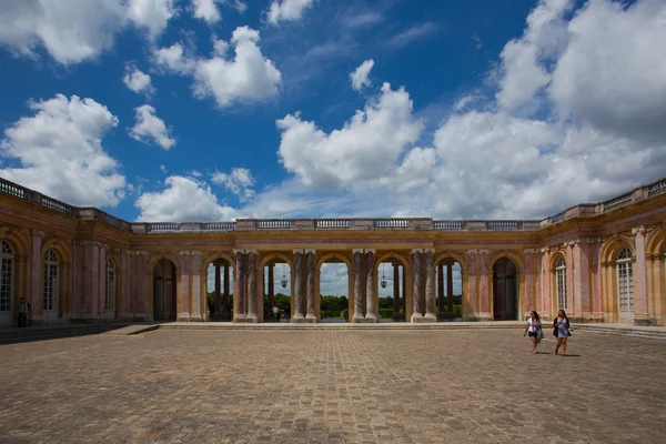 Le grand trianon im Park von Versailles — Stockfoto
