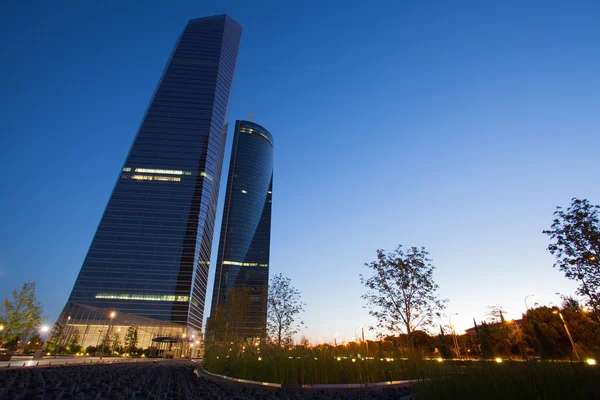 Las cuatro torres finanční centrum — Stock fotografie