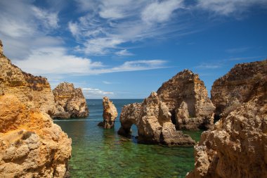 ünlü kayalıklarla ponta de piedade, lagos, algarve, Portekiz