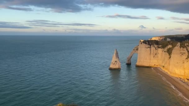 Dramatischer Sonnenuntergang Der Küste Etretat Frankreich — Stockvideo