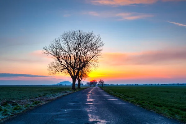 Famous Rip Mountain Iconic Hill Czech Republic Asphalt Road Fields — Zdjęcie stockowe