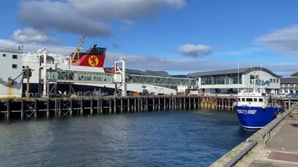 Ullapool Escócia Agosto 2022 Ullapool Ferry Terminal Pôr Sol Dramático — Vídeo de Stock
