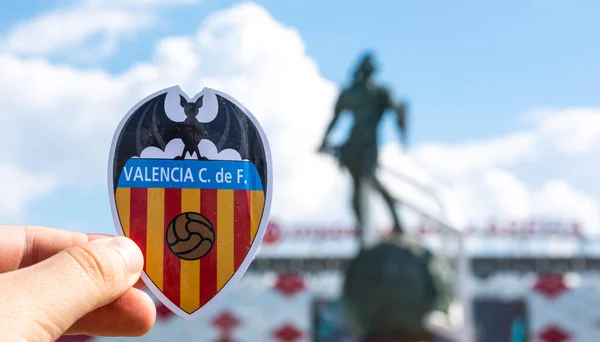 Junio 2021 Valencia España Emblema Del Club Fútbol Valencia Con — Foto de Stock