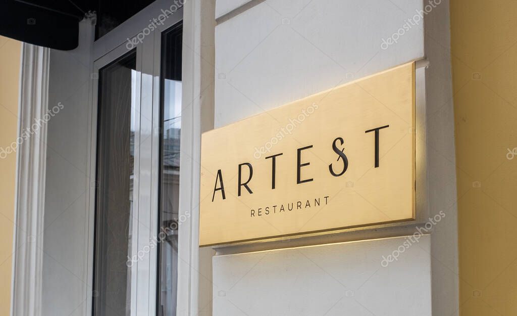 October 15, 2021. Moscow, Russia. A sign on the building of the Artest Chefs Table restaurant in Trubnikovsky lane in Moscow, awarded two stars of the Michelin Red Guide restaurant rating.