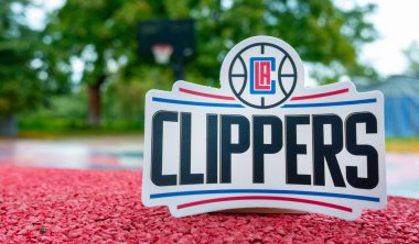 15 Eylül 2021, Los Angeles, ABD spor sahasındaki Los Angeles Clippers basketbol kulübünün amblemi..