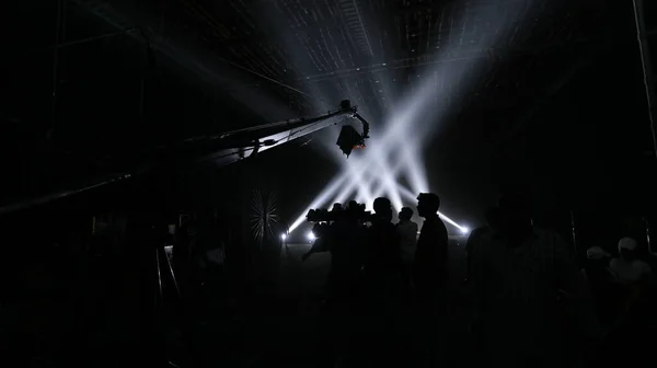 Filmcrew Silhouette Bei Nacht — Stockfoto