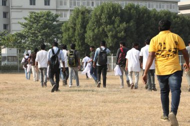 Kolaj Kampüsündeki Tıp Öğrencileri 6 Mart 2022 Hyderabad Hindistan