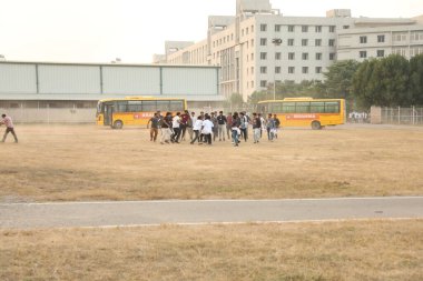 Kolaj Kampüsündeki Tıp Öğrencileri 6 Mart 2022 Hyderabad Hindistan