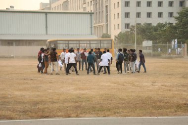 Kolaj Kampüsündeki Tıp Öğrencileri 6 Mart 2022 Hyderabad Hindistan